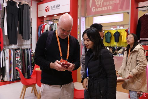 華交會精彩紛呈 中國外貿(mào)新春第一展接洽采購熱烈